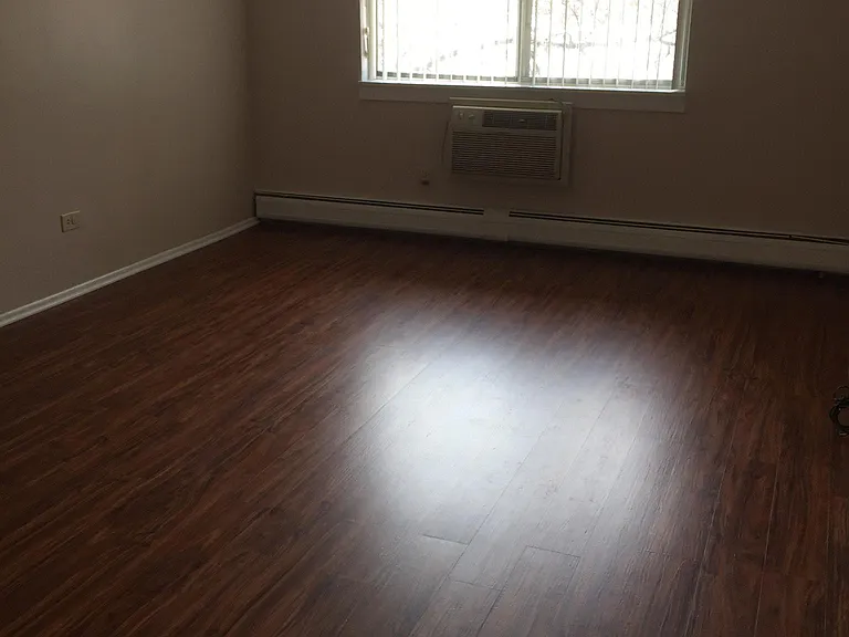 Villa Verde Dr — Photo 11