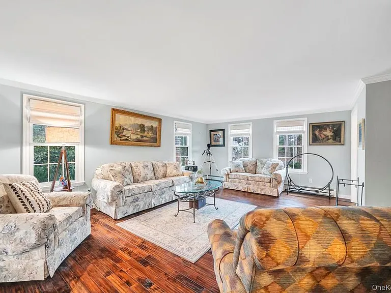 807 Union Ave — Photo 8