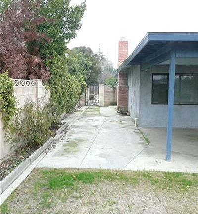 5th image of 2643 S Kloth Dr