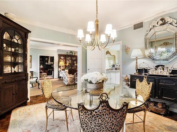 2769 Peachtree Rd NE APT 6, Atlanta, GA 30305