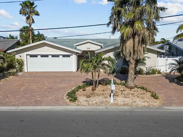 602 Flamingo Dr, Madeira Beach, FL 33708