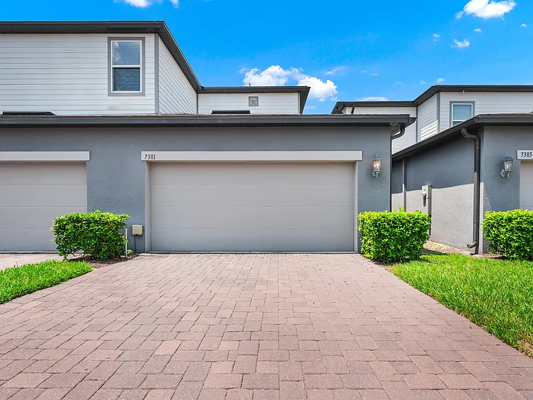 7381 Alpine Butterfly Ln — Photo 4