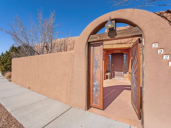 4th image of 2925 Pueblo Alto