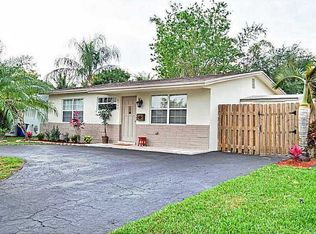 8540 NW 24th Pl, Sunrise, FL 33322