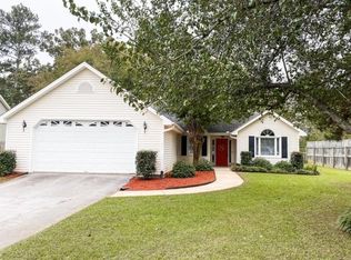 1123 N Lake Dr, Greenwood, SC 29649