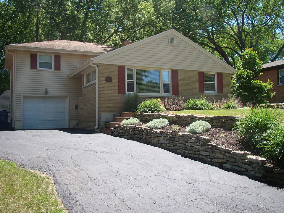 1st image of 568 Hilltop Ave