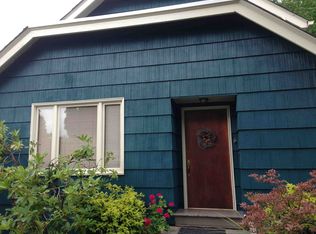 6237 32nd Ave NE, Seattle, WA 98115