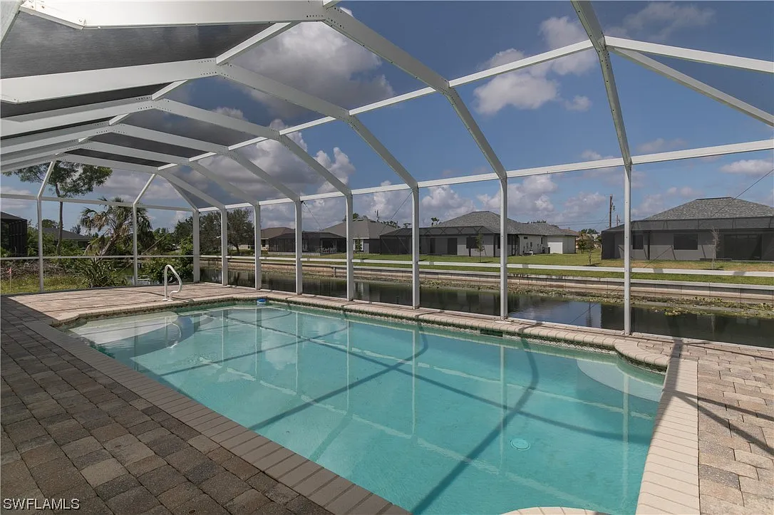1 bed, 1843 sqft, $1,200 — Photo 3