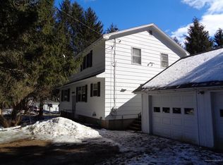 902 Fuller Rd, Hermon, ME 04401
