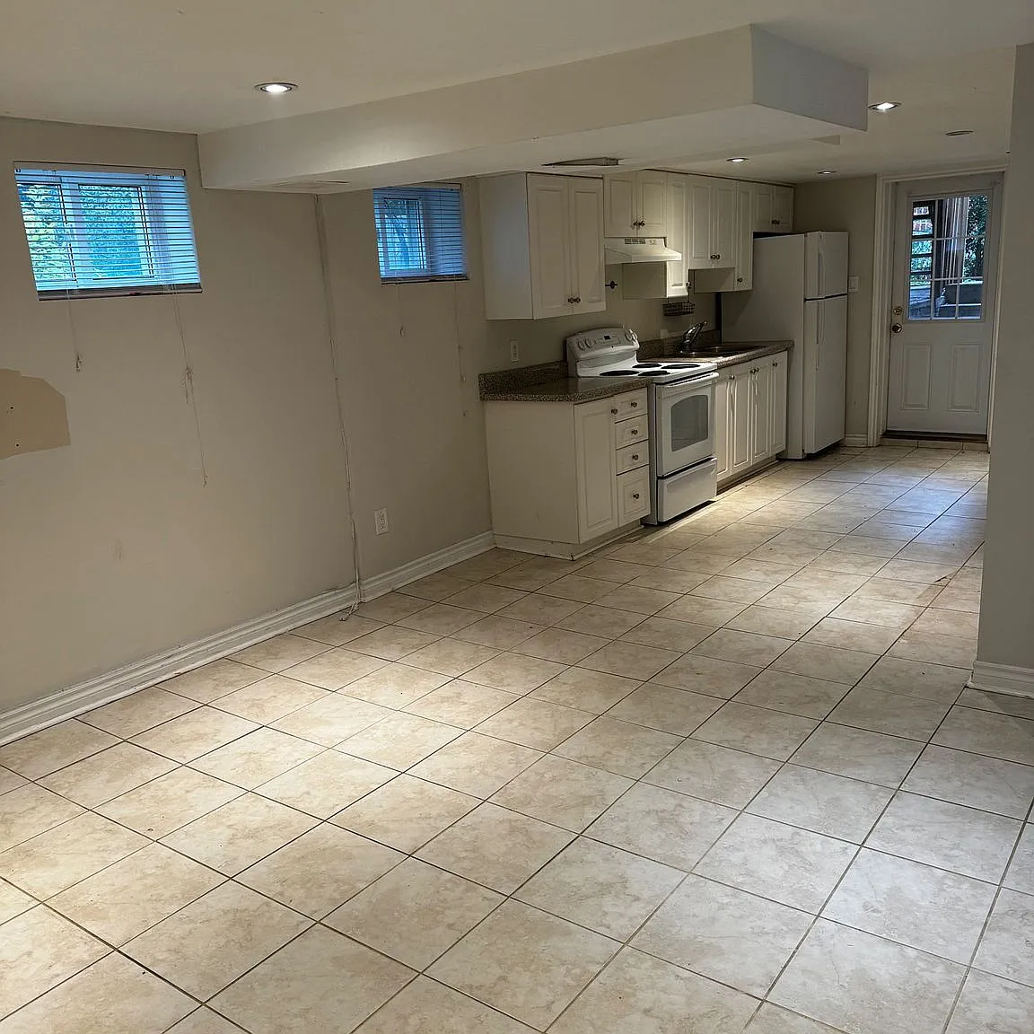 2 bed, $1,400 — Photo 2