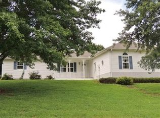 107 Jamlette Dr, Walhalla, SC 29691