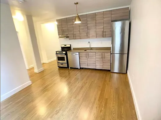 Rented by REAL New York | media 6