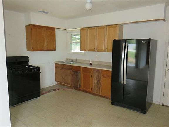 4th image of 2912 Tex Blvd