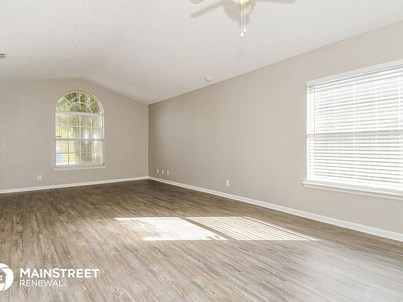 3rd image of 5956 Wentworth Dr