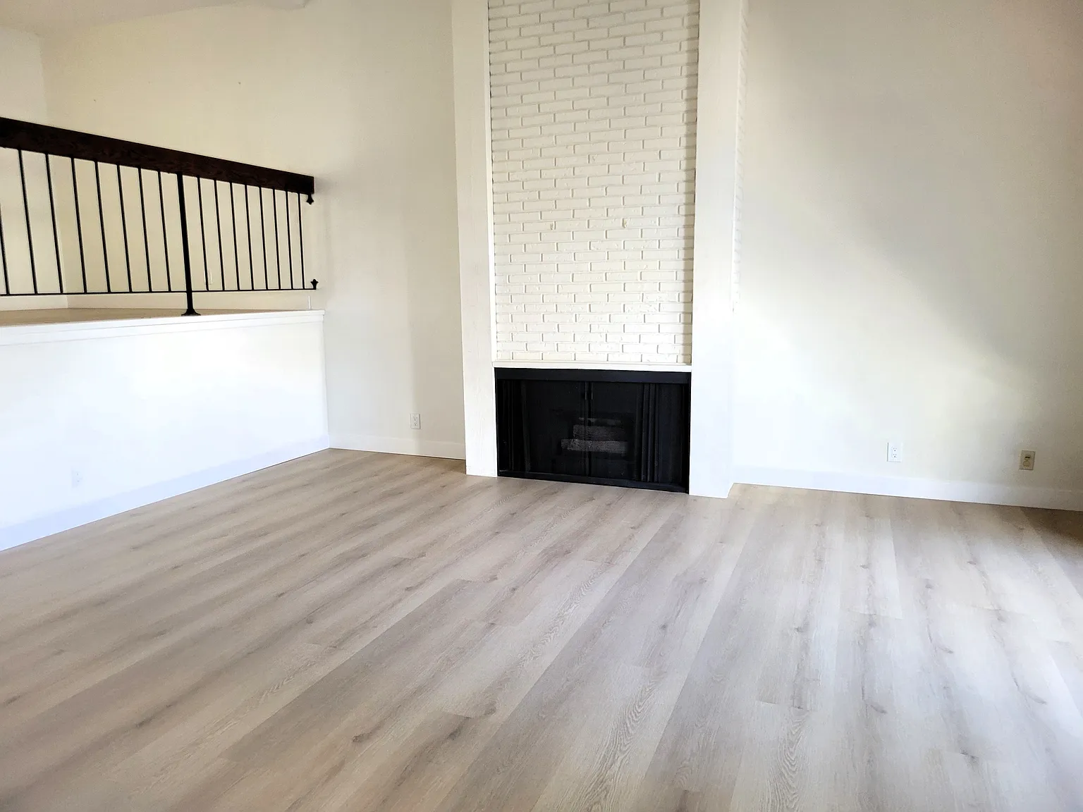 2909 Haddonfield Loop — Photo 2