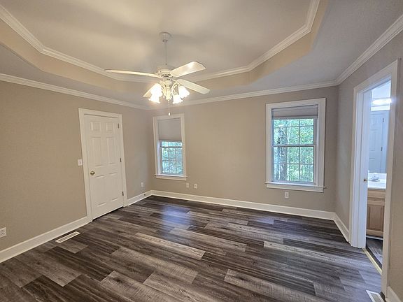5th image of 1117 N Concord Rd