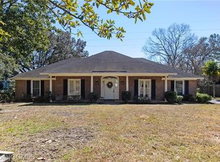 7241 Carson Rd S, Mobile, AL 36695