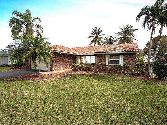 2nd image of 1319 NW 113th Terrace