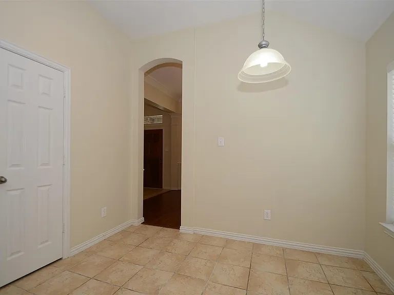 23207 Dewflower Dr — Photo 7