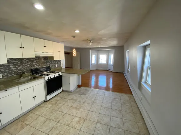 78 Newton St #3, Somerville, MA 02143