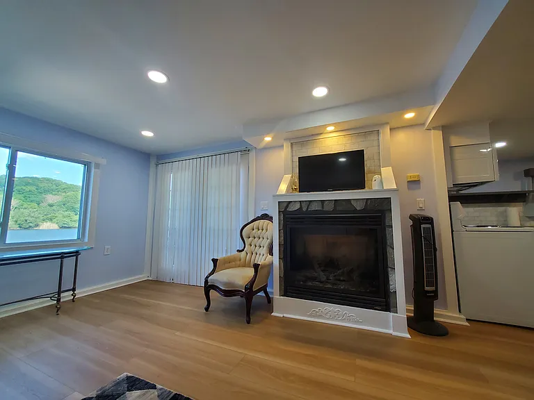 65 Indian Well Rd #A — Photo 4