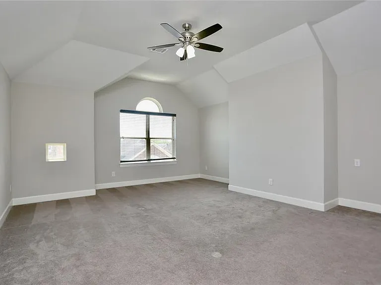 3614 Main Plaza Dr — Photo 7
