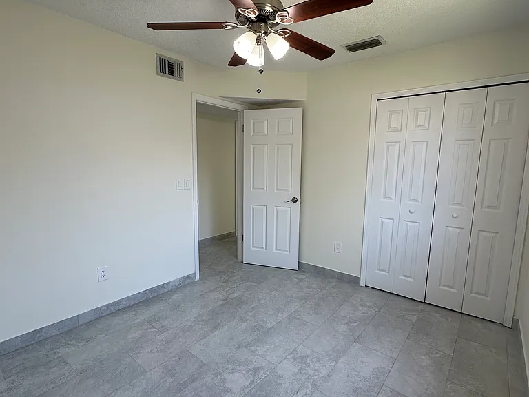 1780 Bartlett Ave — Photo 6