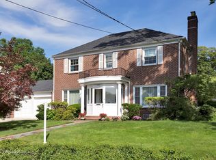358 Kneeland Ave, Yonkers, NY 10704