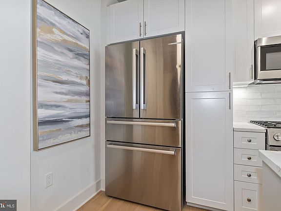 5th image of 6803 Cameron Dr NW #115