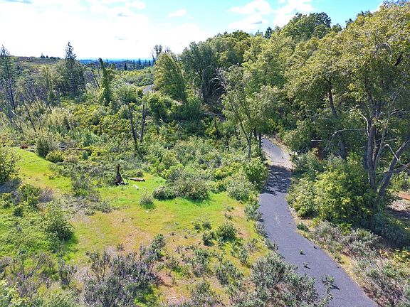 3rd image of 18088 Vista Way