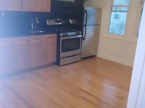 2nd image of 7613 Myrtle Ave #2