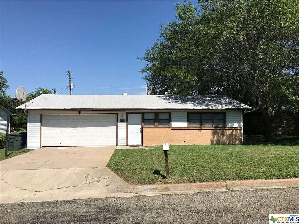 1st image of 307 Margaret Lee St