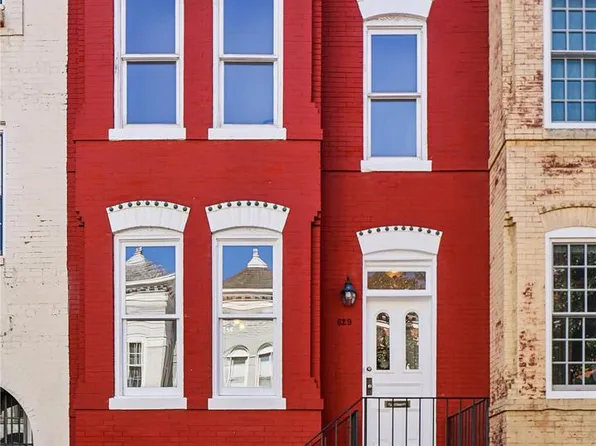 629 Acker Pl NE, Washington, DC 20002