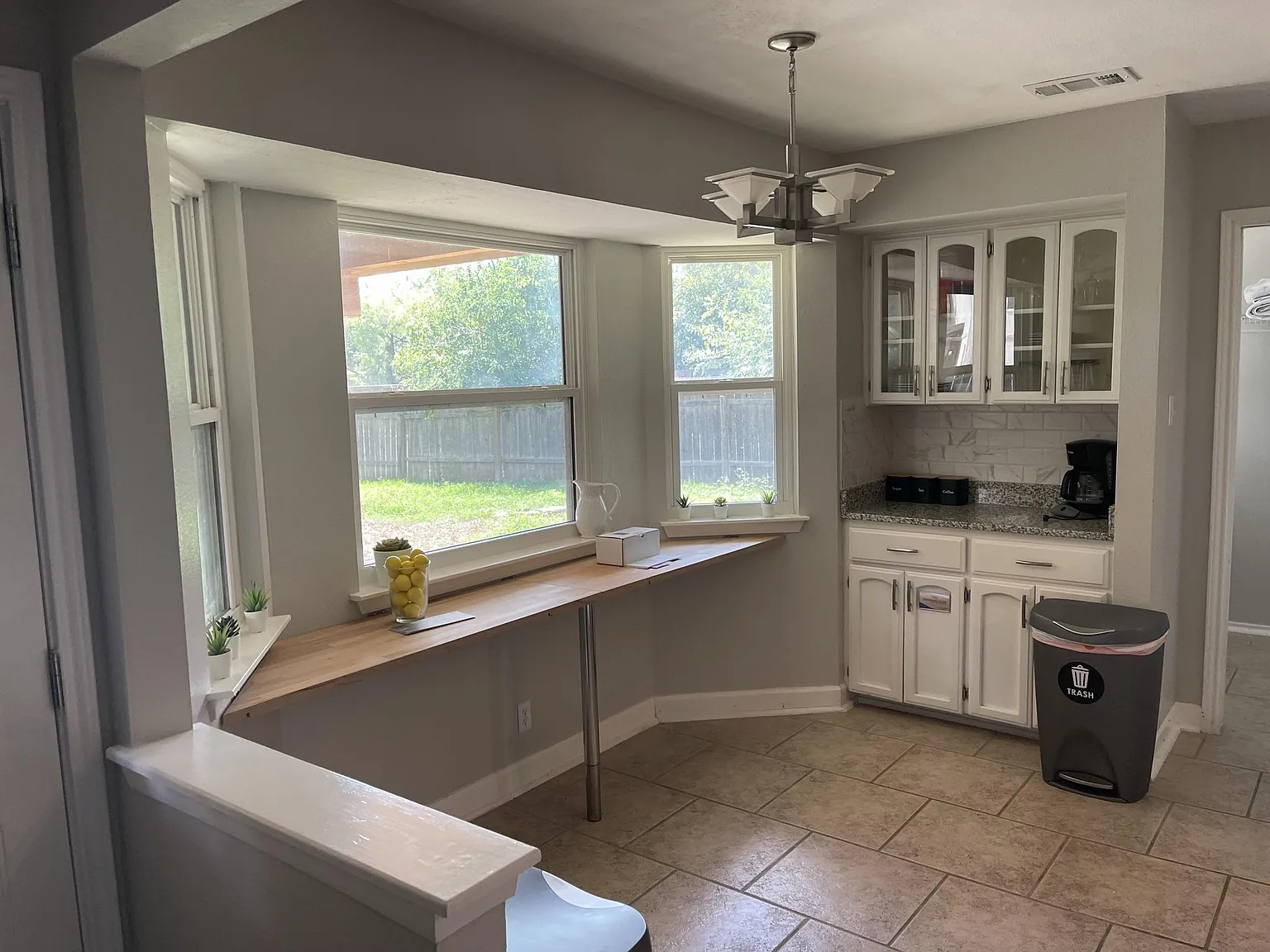 4 bed, 6.0 bath, 3500 sqft, $1,139 — Photo 4