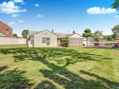 2480 Fir Court, East Meadow, NY, 11554