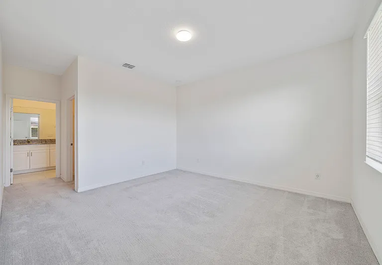 662 Fairview Ave — Photo 10