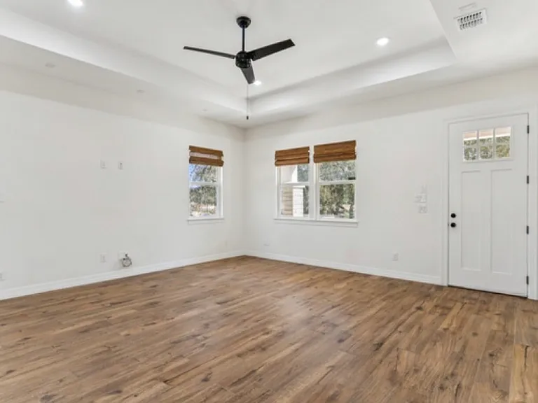 5571 Eichman Rd — Photo 7