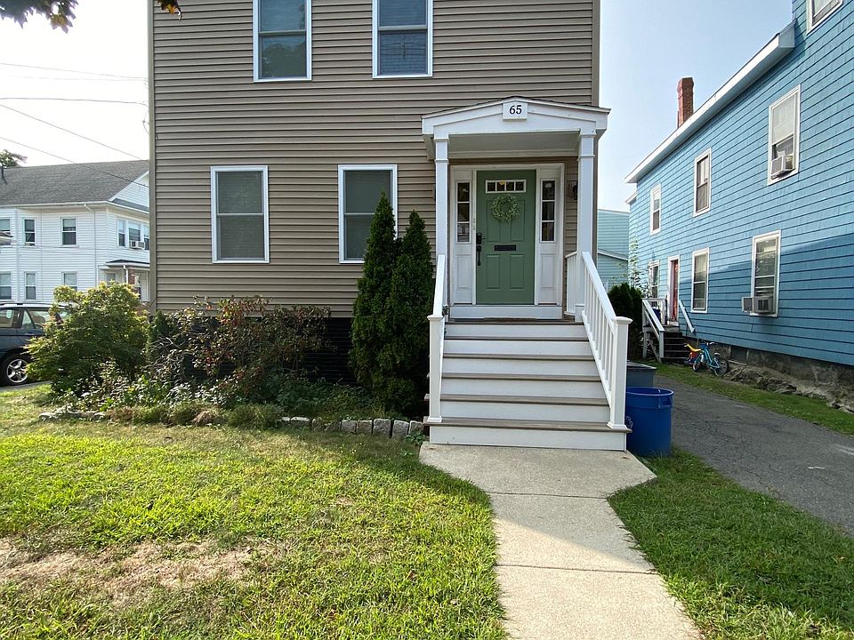 1st image of 65 Essex St #1