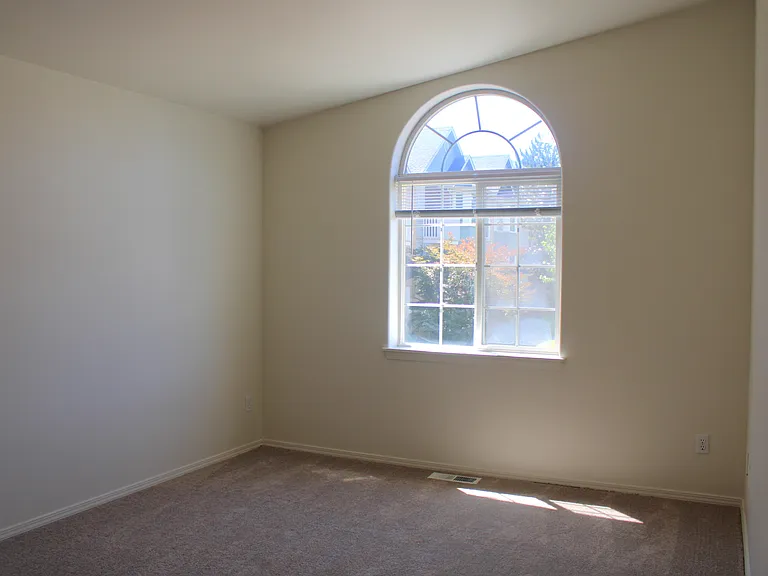 1386 Brown St #B — Photo 17