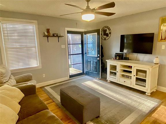 2nd image of 269 East Ave