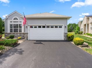 7 Kensington Rd, Manchester, NJ 08759