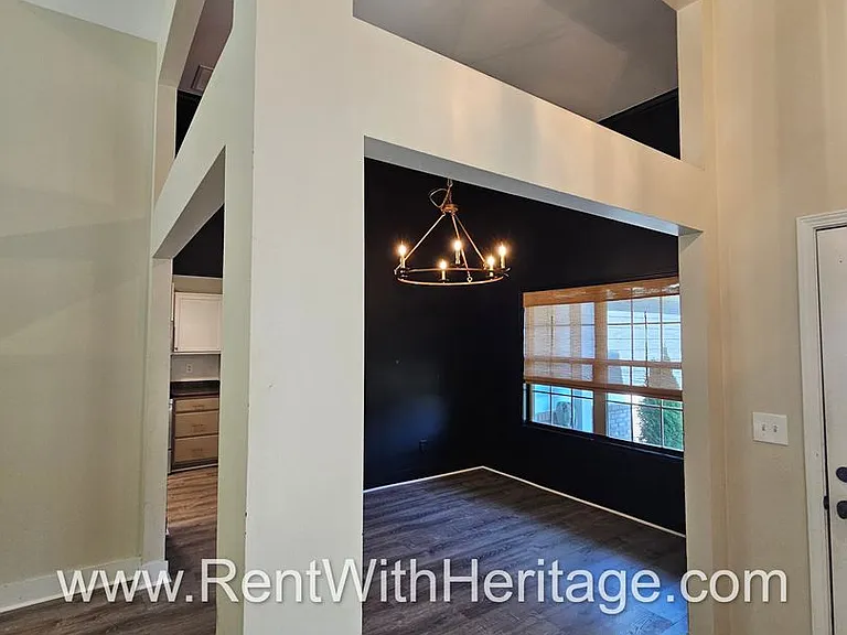 182 Saddleridge Dr — Photo 22