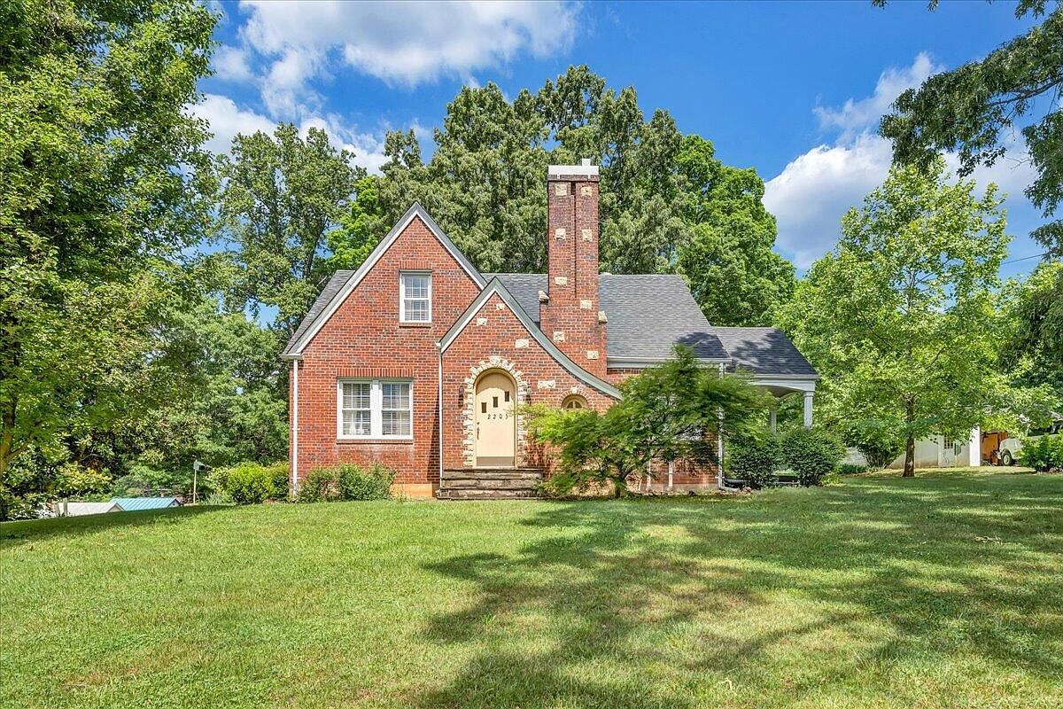 2205 Figsboro Rd, Martinsville, VA 24112 Zillow