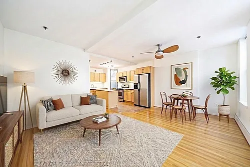 163 York St #3A Photo 1