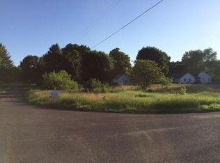 20995 Cabot Ave, Lakeville, IN 46536