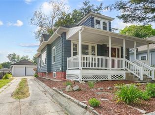 290 River Ave, Providence, RI 02908