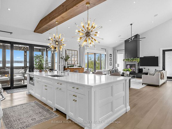 3rd image of 807 Ganton Rd