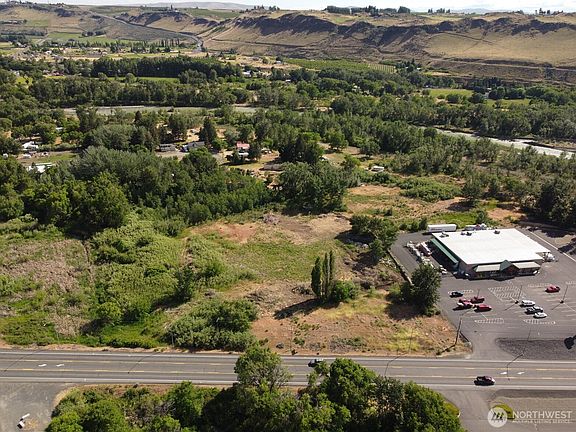 4th image of 10812 Highway 12