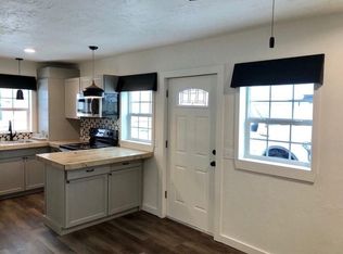300 N Bradley St #C, Weatherford, OK 73096
