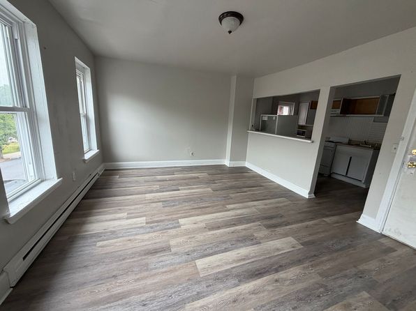 139 N 13th St APT 2